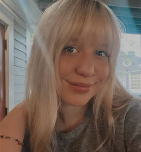 Meet your Posher, Haley